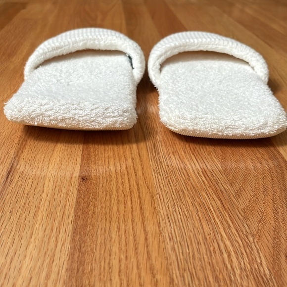 Unisex Spa Slippers - Picture 7 of 13